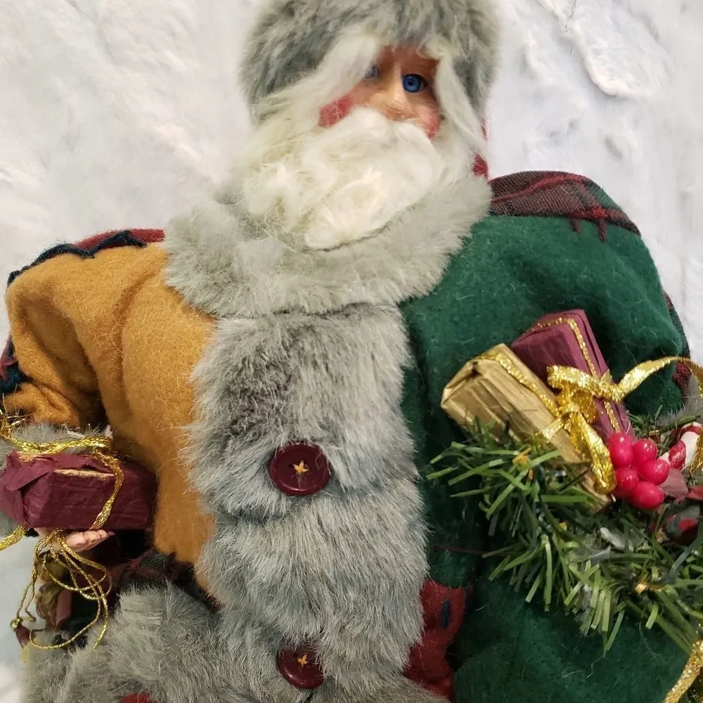 Santa - Picture 5 of 7